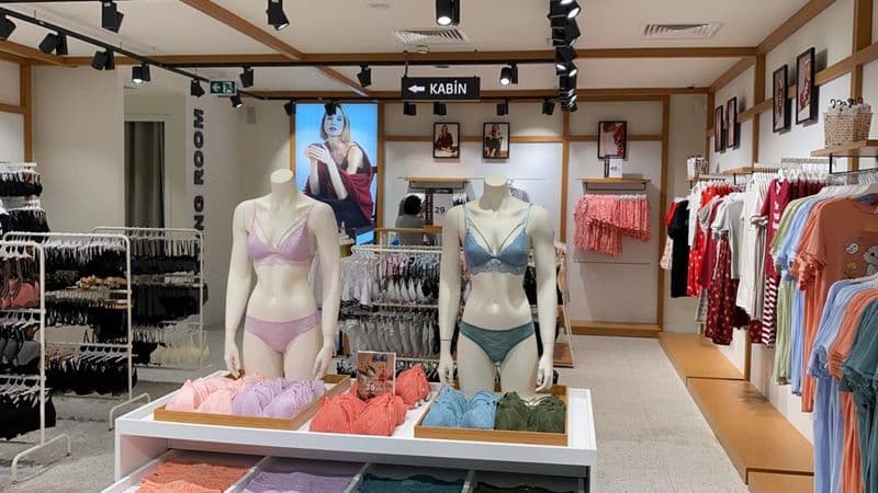 DeFacto Fit — Mersin Forum AVM — image 4