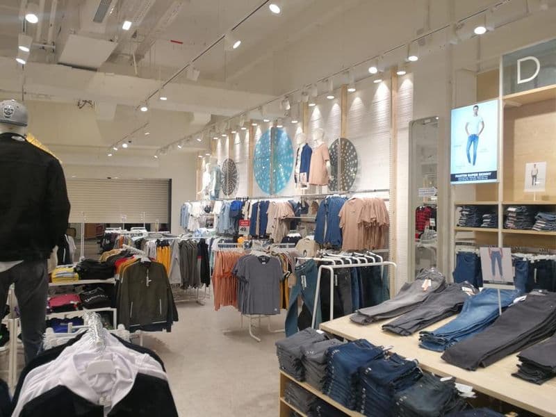 DeFacto — Mersin Forum Mall